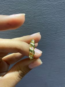 Tangle Ring
