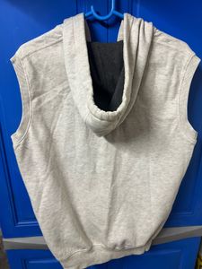 Sleeveless Zip-Up Hoodie Vest