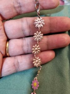 Pink Daisy Metal Floral Neckpiece