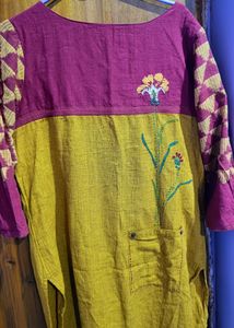 Women Pure Cotton Straight Kurta