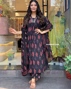 Fresh Piece - Athira Pure Cotton Suit Set