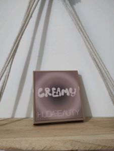 Huda Beauty Greige Creamy Obsessions