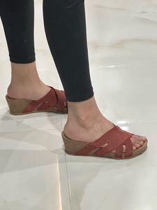 Yokono Wedges