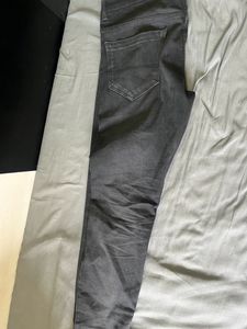 Black Jeans