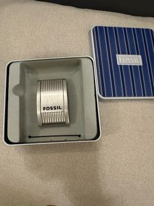 Fossil Vintage Table Clock – Unused But Damaged