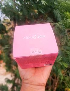 Dot &amp; Key Moisturizer