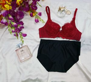 🇳🇿💫🔥Red Lace Bra