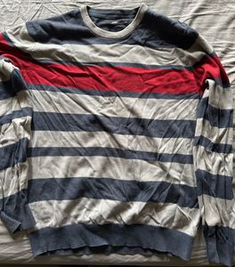 Celio tshirt With A Small Hole On Front