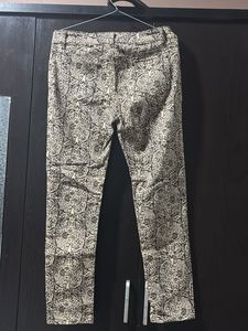 Patterned Casual Pants