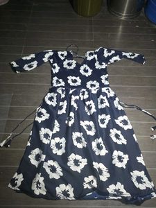 Floral Print Navy Blue nayra top dress