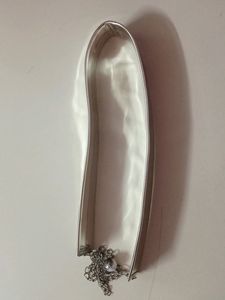 You can wear this belt on any clothes