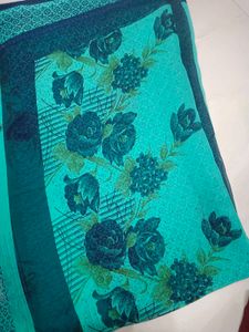 Elegant Teal Floral Print Saree