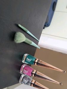 Touch Up Eyeliner Set