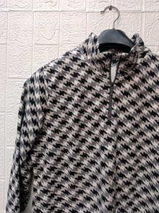 New With Tag Korean Cute Houndstooth Blouse