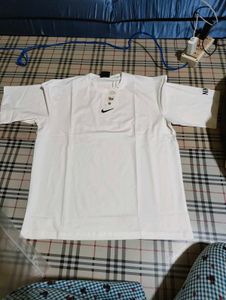 Nike White T-Shirt