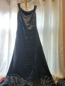 New Slit Black Dress