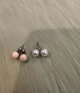 Round Studs