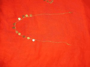 Golden Necklace With Bracelet