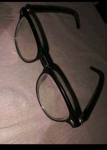 BLACK STYLISH ZERO POWER GLASSES!
