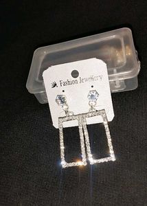 Sparkling Drop Earrings