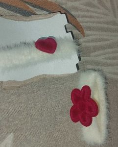 Red Flower &amp; Heart Soft Fluffy Elegant Rubber
