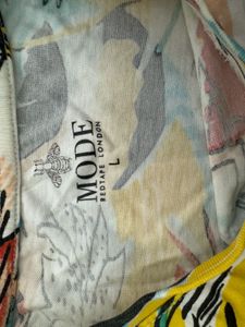 MODE Floral Top
