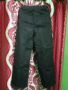 Women&#39;s Jeans
