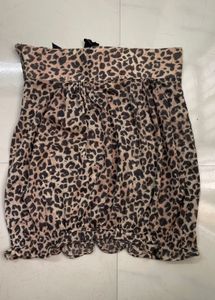 Cute Retro Top with Embellished Stones