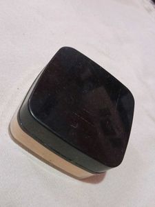 Insight Cosmetics Shade Is Honey Powder