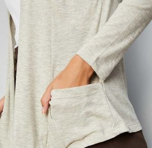 Solid Knit Shrug With Pockets