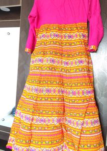 Multicolored Decent Kurta In Cotton