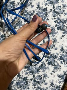 Boats Bassheads  180 Wired Earphones ( Blue )