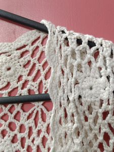 💥🔥 TRENDI KNITTED SHRUG IN  WHITE COLOUR 🤍