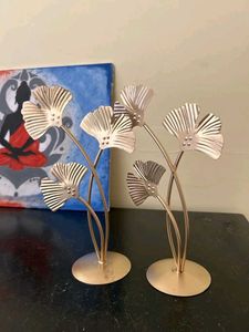 Metal Floral Showpiece