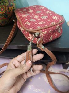 Red &amp; White Patterned Crossbody Bag