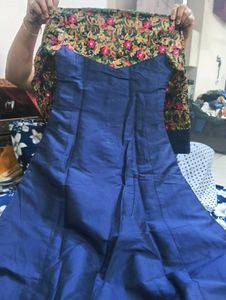 Stylish Blue &amp; Floral Kurti