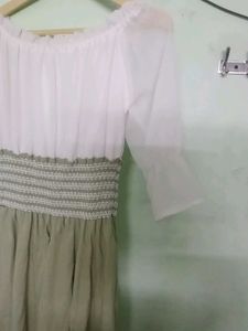 Elegant Off-Shoulder Dress