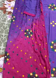 Double Shade Dupatta With Kurta