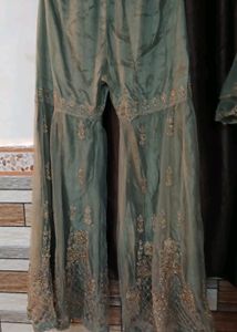 3 Peice Lehenga &gt;PRICE DROP📍🎉⏳️