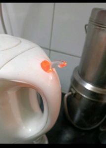 Bajaj Electric Kettle 1200 wt 1L fully working