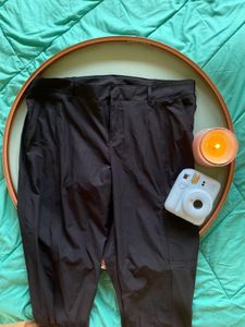 Black Kirkland Trousers🖤