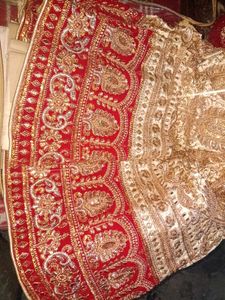 Heavy bridal lengha