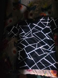 Geometric Print T-Shirt