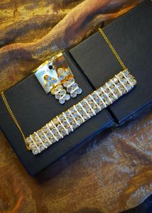 Sparkling Stone Jewellery Set For Women