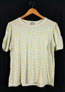 Elegant Light Green Printed Top