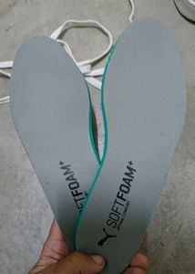 White Puma Sneakers (barely used)