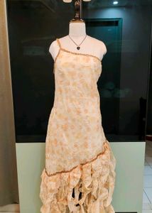 💥SALE💥Imported Luxe Beaded Dress With Frills
