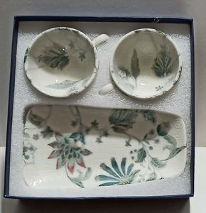 Vola Elegant Dinnerware Set