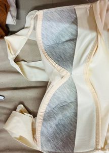 4 Used Bra