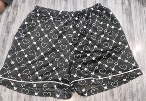 Cute Heart & Star Shorts 🧡